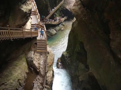 深圳穿越自然仙境，感受历史韵味，畅享多彩体验